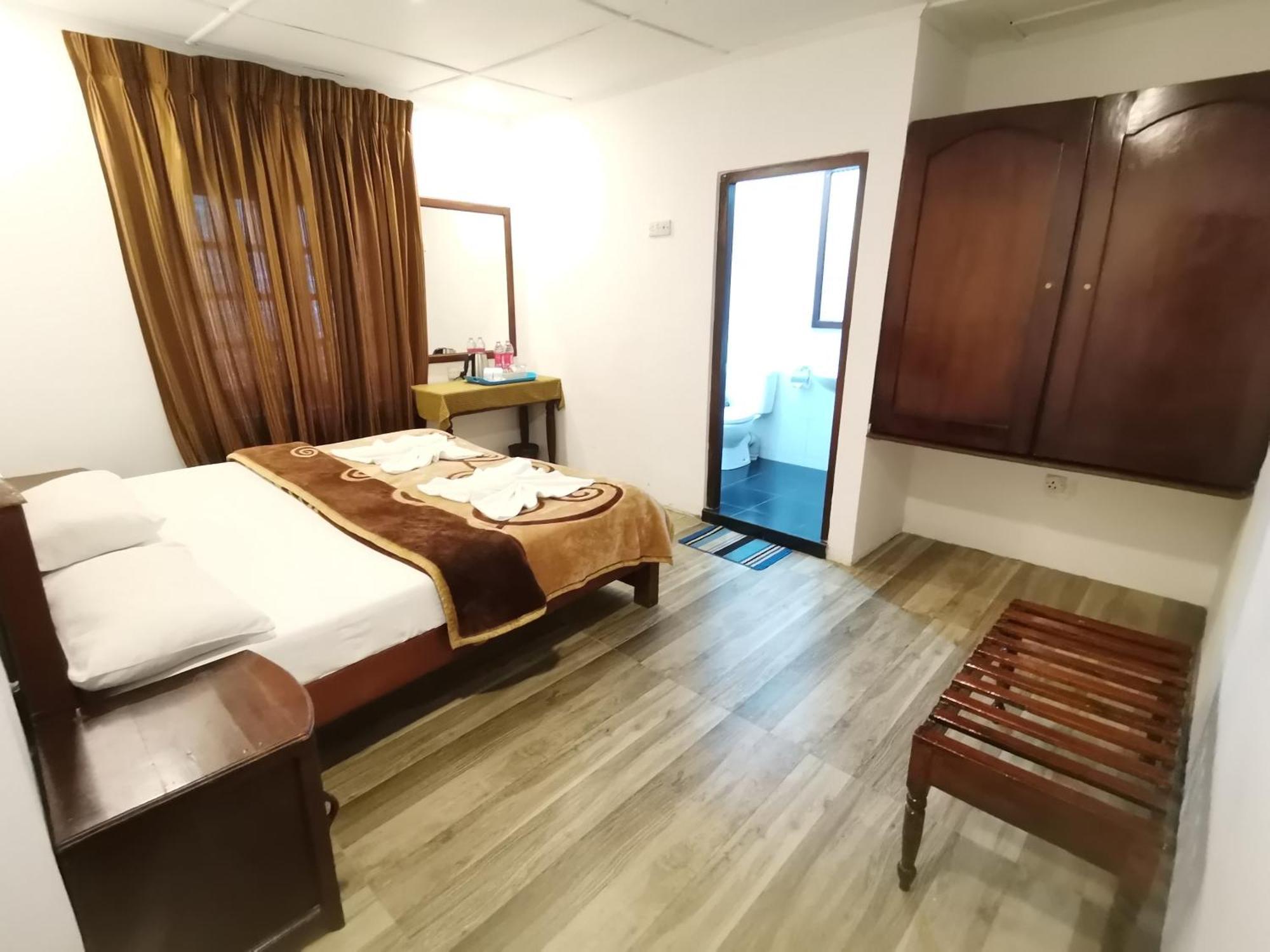 Hotel Silver Falls -