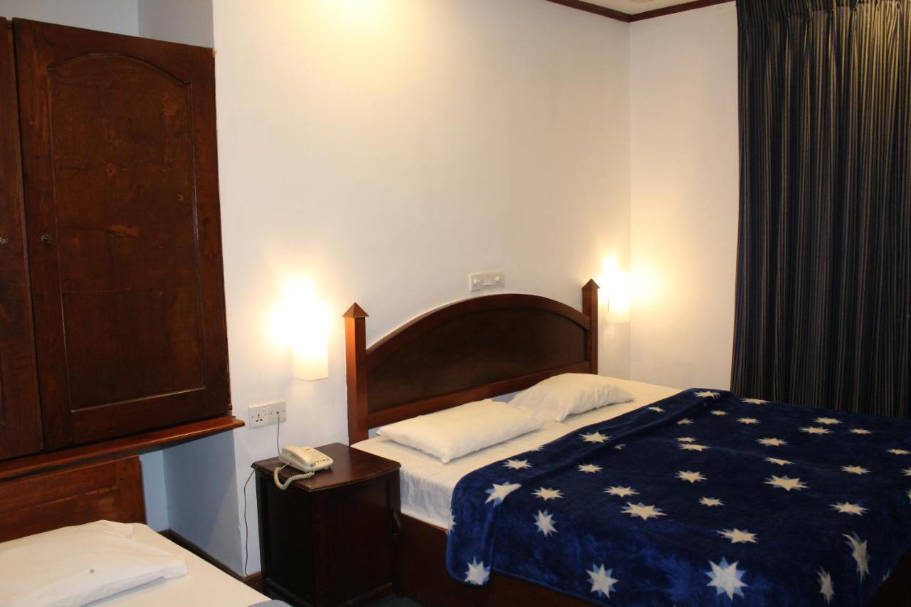Silver Falls - Hotel