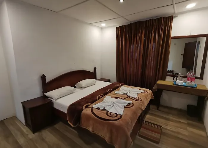 Hotel Silver Falls - Nuwara Eliya