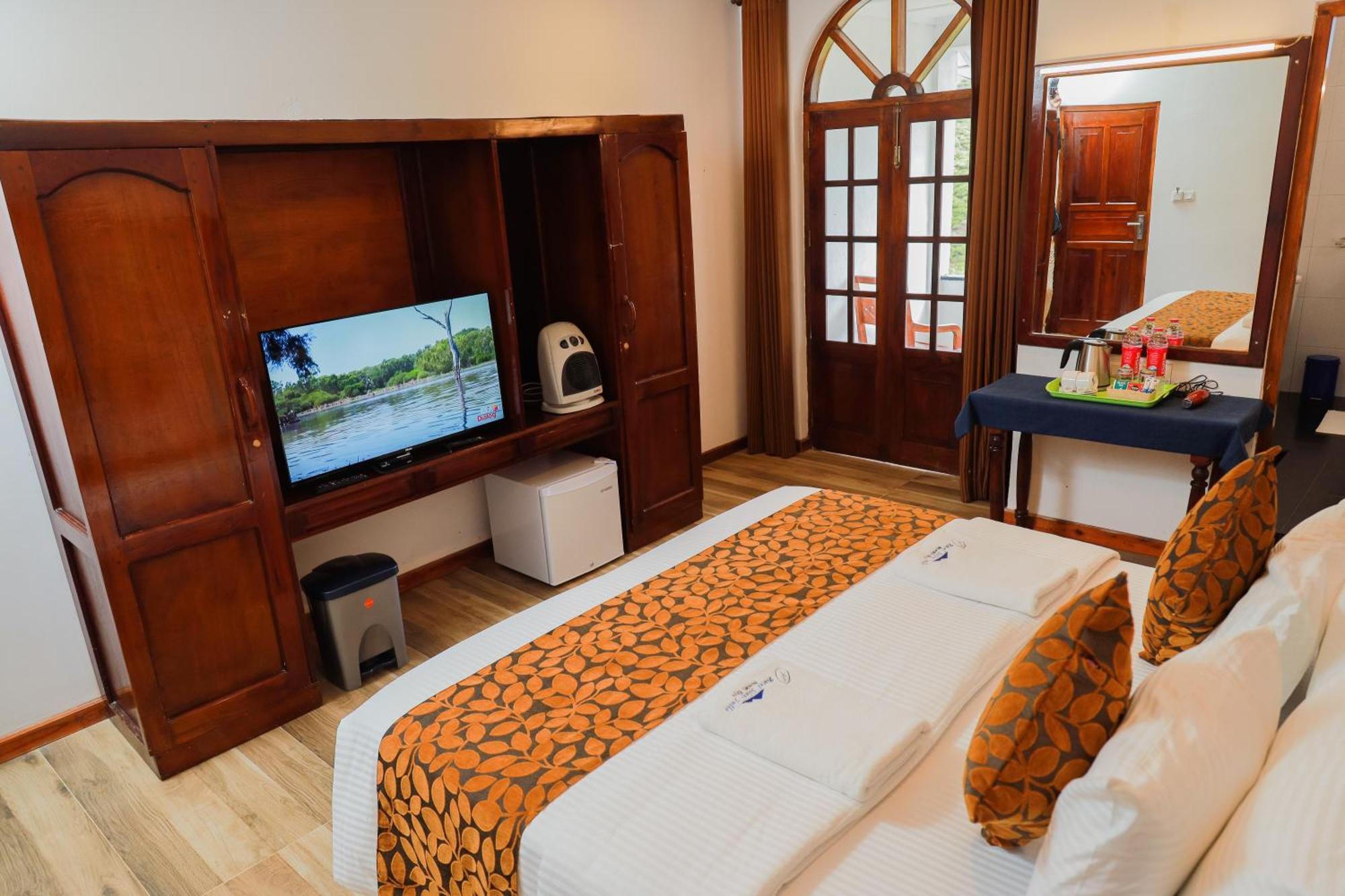 Hotel Silver Falls